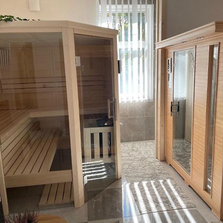 Villa Garden Apartments Poprad Esterno foto