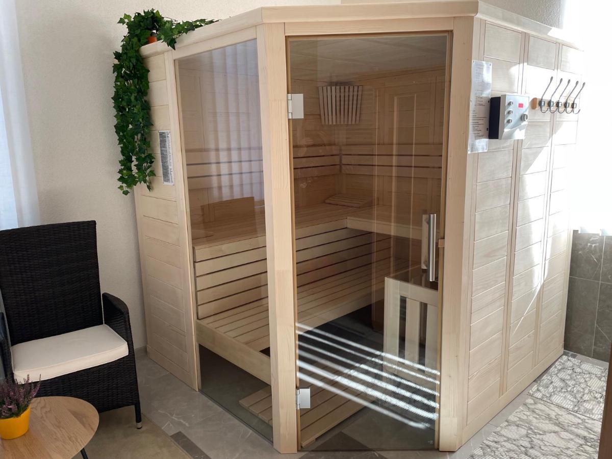 Villa Garden Apartments Poprad Esterno foto