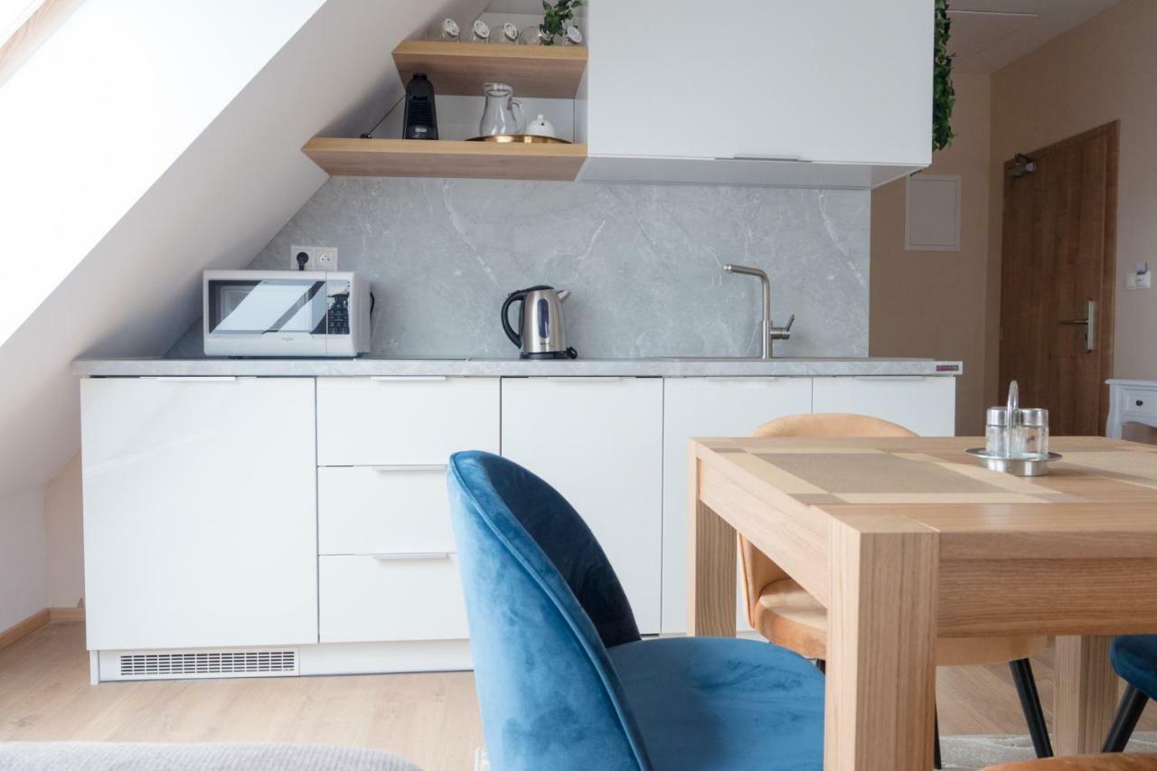 Villa Garden Apartments Poprad Esterno foto