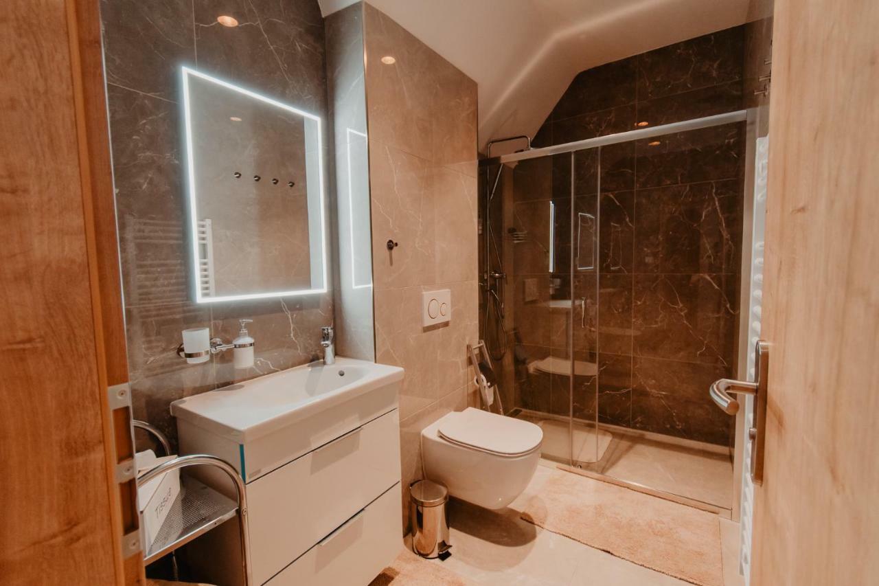 Villa Garden Apartments Poprad Esterno foto