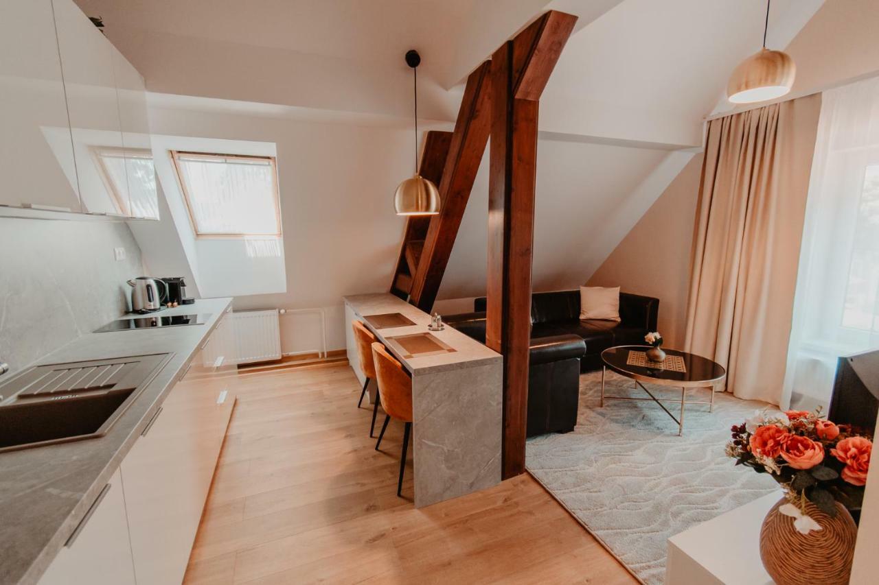 Villa Garden Apartments Poprad Esterno foto