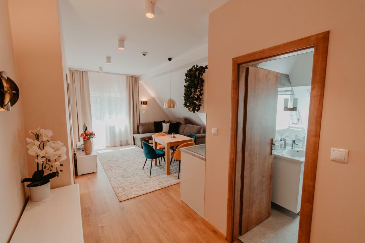 Villa Garden Apartments Poprad Esterno foto