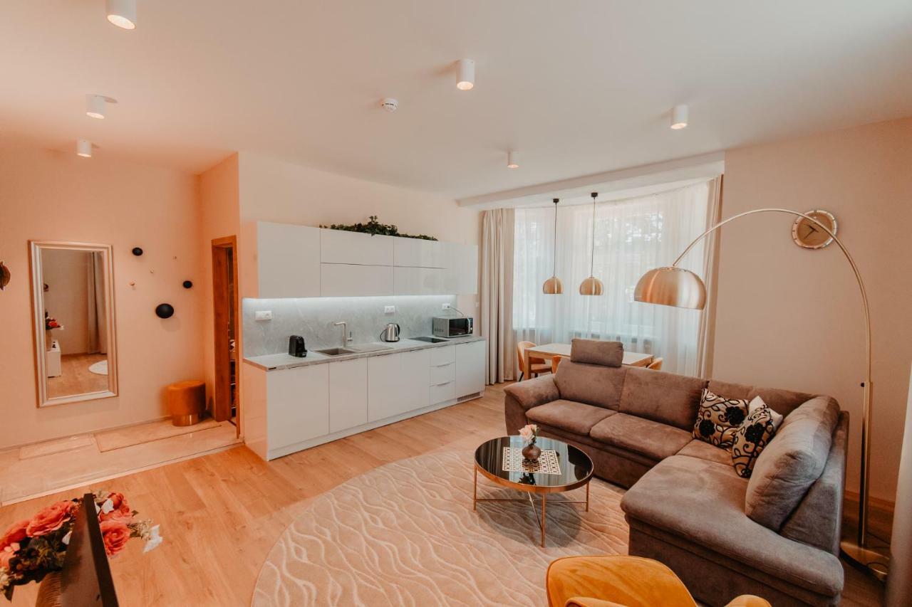 Villa Garden Apartments Poprad Esterno foto